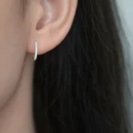 cercei din argint u pietre cubic zirconia geometric u shape vedere frontala