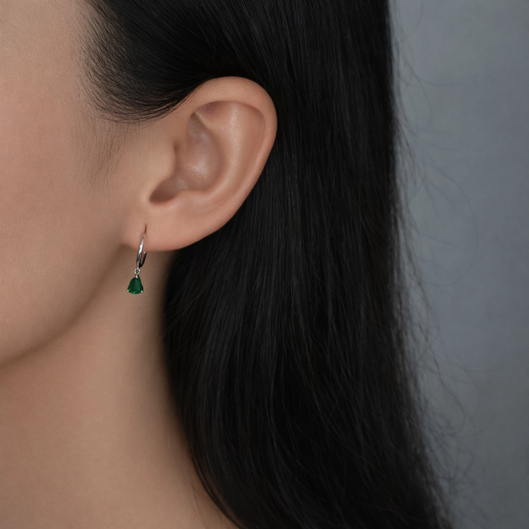 Cercei rotunzi zirconia picatura de apa Stylish Water Drop purtati pe ureche Cercei rotunzi zirconia picatura de apa Stylish Water Drop purtati pe ureche