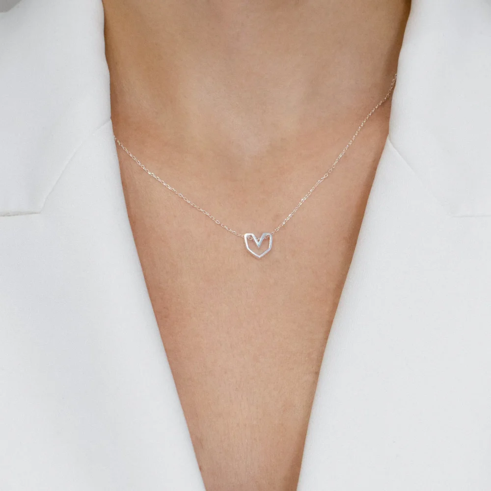 Colier argint pandantiv inima shape of my heart purtat model