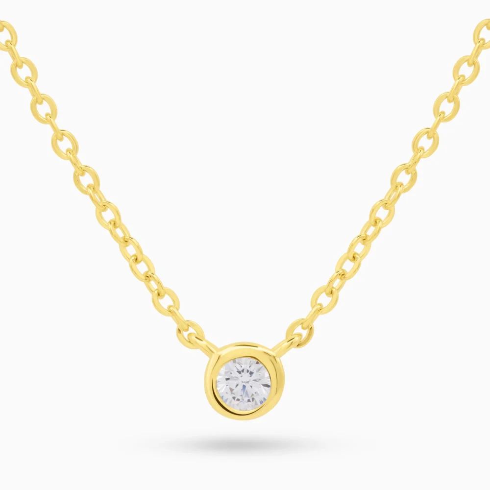 Colier auriu din argint cu pandantiv rotund si piatra cubic zirconia, design elegant radiant charm, vedere frontala