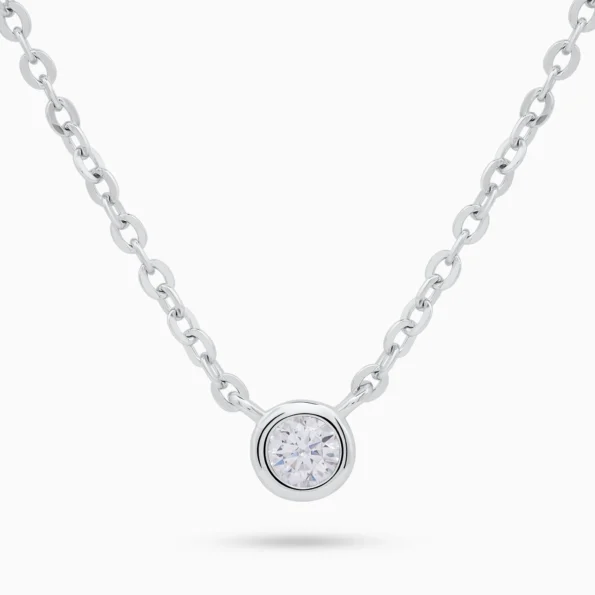 Colier din argint cu pandantiv rotund si piatra cubic zirconia, design elegant radiant charm, vedere frontala