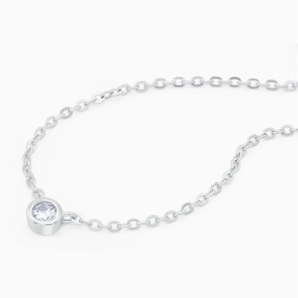 Colier din argint cu pandantiv rotund si piatra cubic zirconia, design elegant radiant charm, vedere laterala