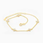 bratara aurie din argint, design cu cinci frunzulite incrustate cu pietre cubic zirconia, Four Leaf Treasures, vedere frontala