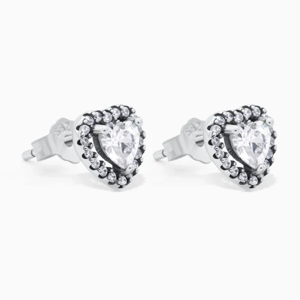 Cercei din argint in forma de inima cu pietre cubic zirconia, model Endless Love, vedere laterală