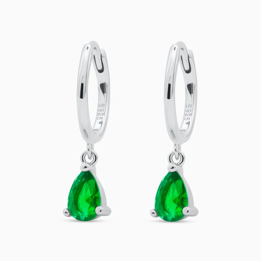 Cercei rotunzi din argint, cu pietre cubic zirconia verzi in forma de picatura de apa, Stylish Water Drop, vedere frontala