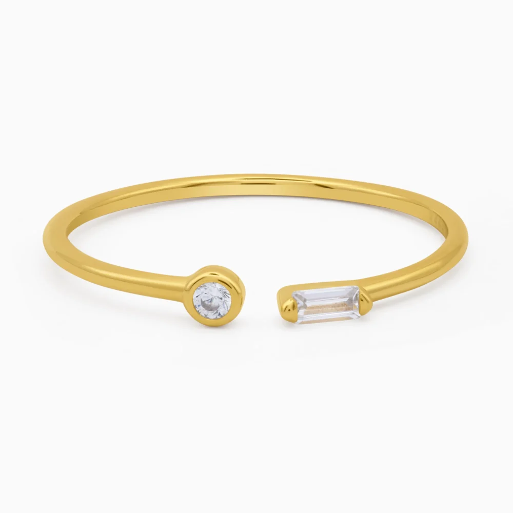 Inel auriu din argint subtle elegance, cu pietre cubic zirconia, design elegant, fotografiat din fata