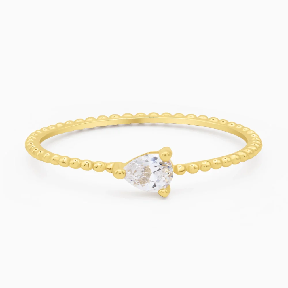 Inel auriu din argint water drop, cu piatra cubic zirconia, design elegant, fotografiat din fata