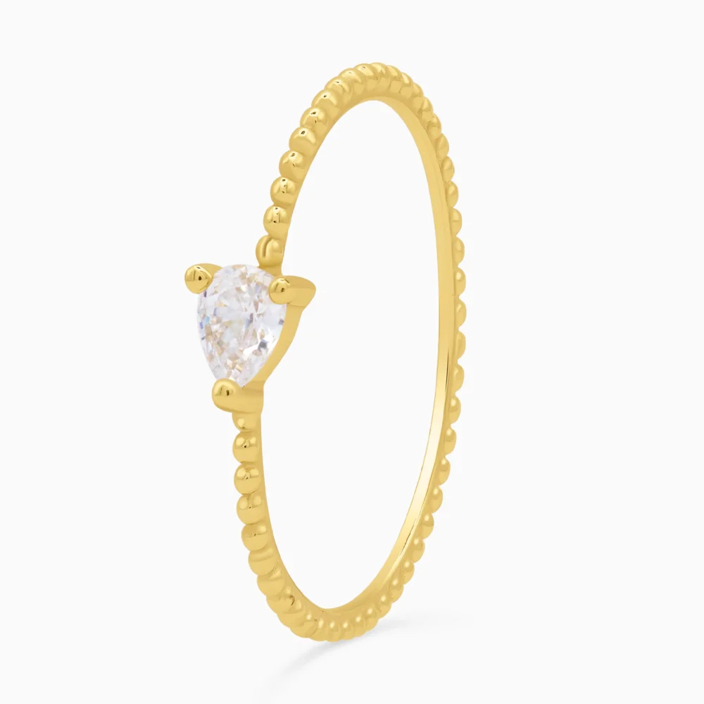 Inel auriu din argint water drop, cu piatra cubic zirconia, design elegant, fotografiat din lateral