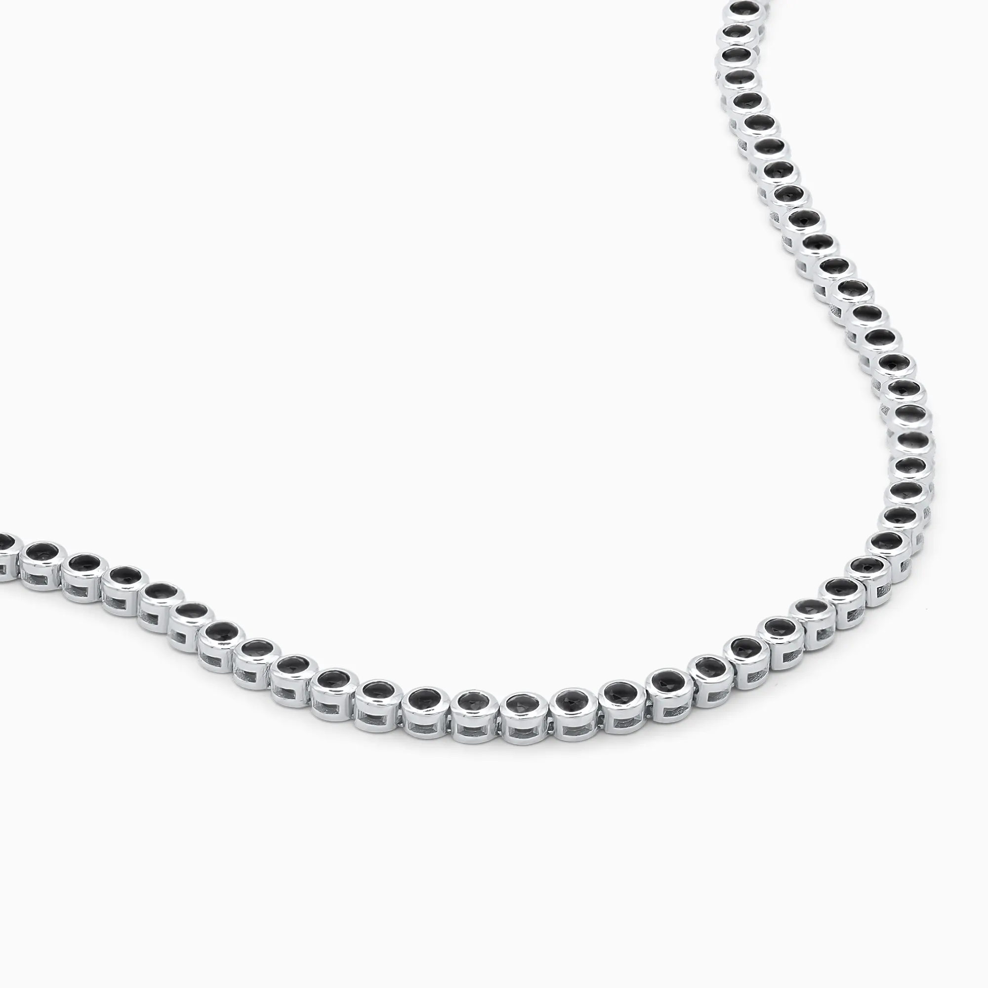 Bratar tennis argint 2 mm noir essence detaliu pietre Bratar tennis argint 2 mm noir essence detaliu pietre