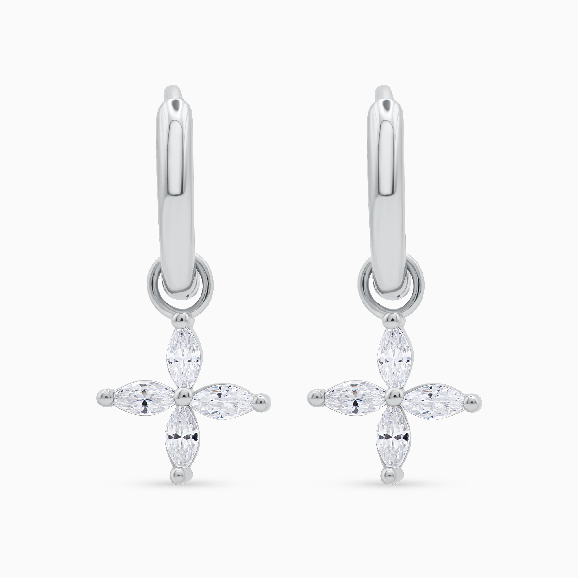 Cercei argint pietre cubic zirconia Sparkly Flower Cercei argint pietre cubic zirconia Sparkly Flower