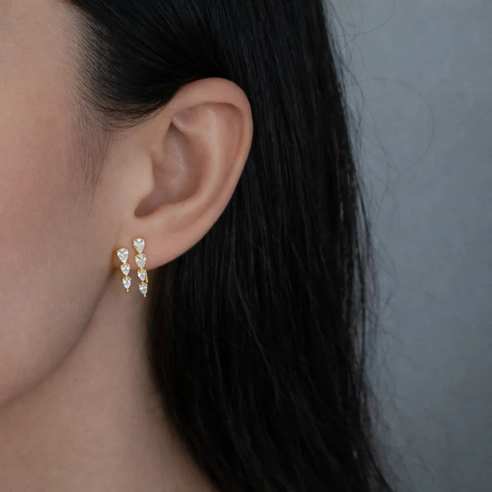 Cercei argint placati aur pietre cubic zirconia Double Eternity purtati pe ureche