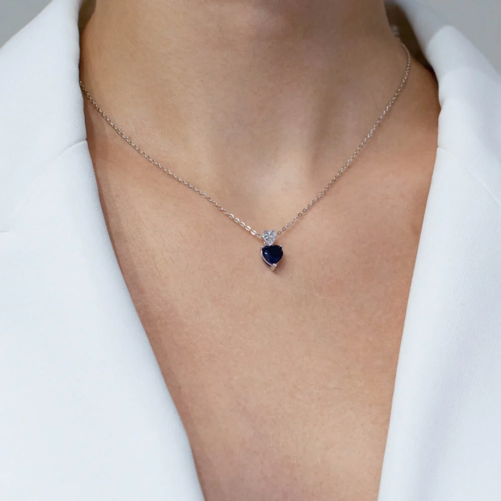 Colier din argint cu pietre cubic zirconia și inimă albastră – Deep Blue Love