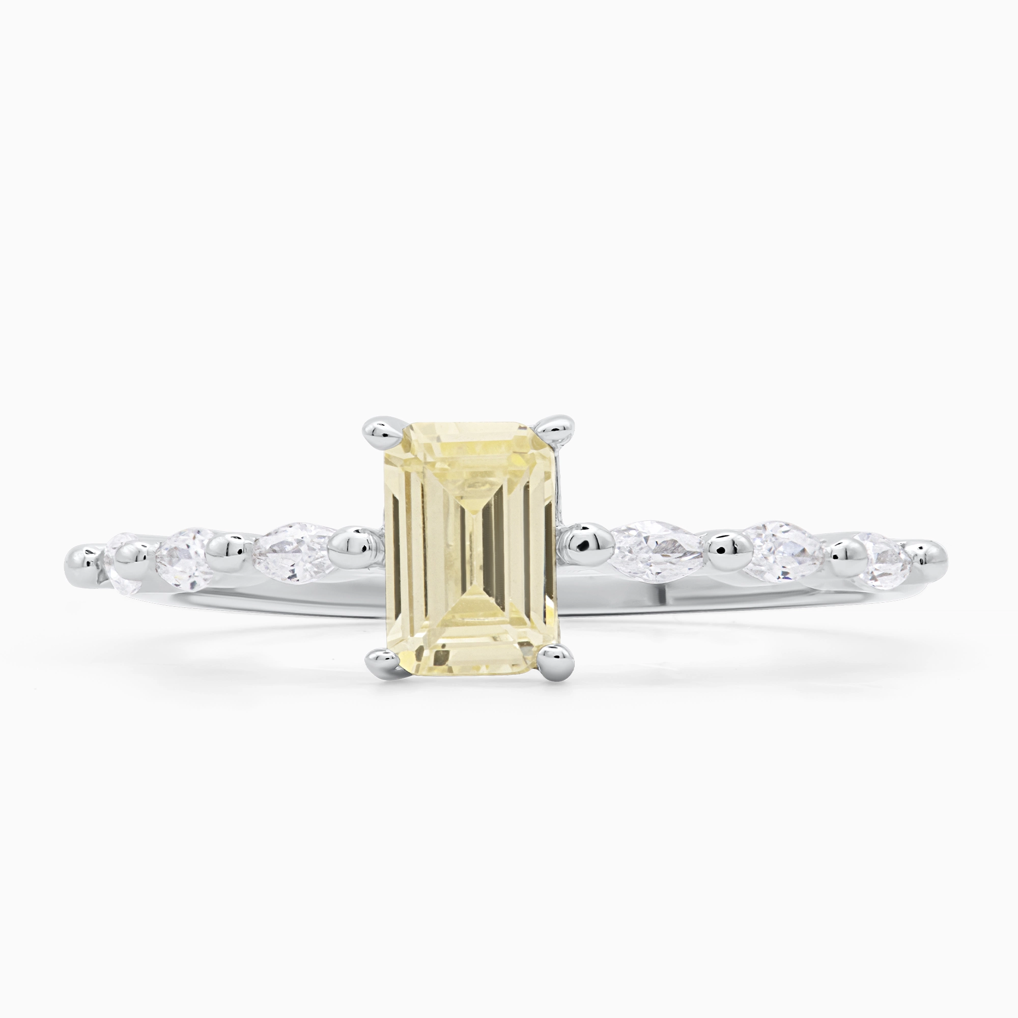 Inel-argint-piatra-galbena-Yellow-Radiance-detaliu-pietre Inel din argint Yellow Radiance decorat cu piatră cubic zirconia galbenă, detaliu piatră