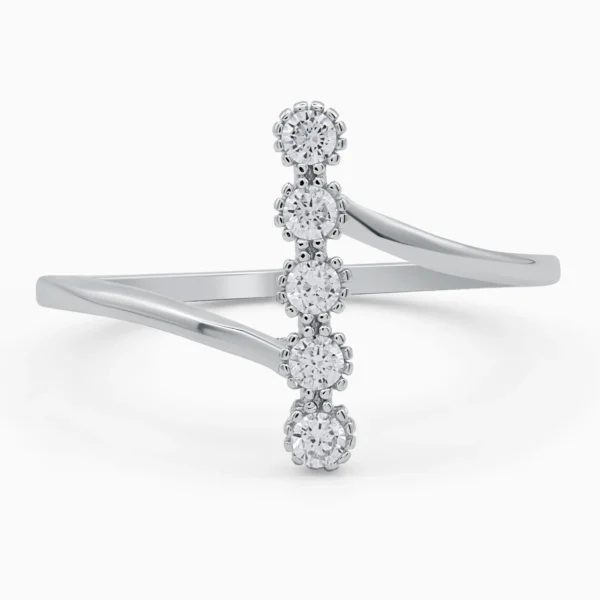 Inel din argint Line of Light decorat cu pietre cubic zirconia, vedere frontală