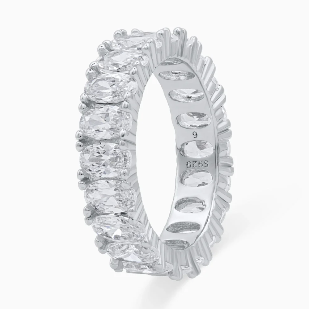 Inel din argint Endless Sparkle decorat cu pietre cubic zirconia fațetate, vedere unghi