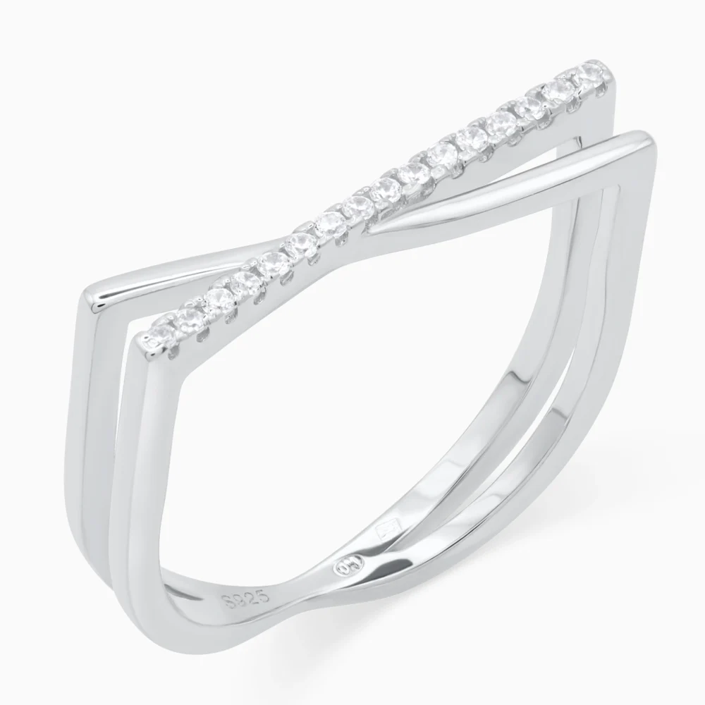 Inel din argint Timeless Twist cu design geometric si pietre cubic zirconia vedere laterala